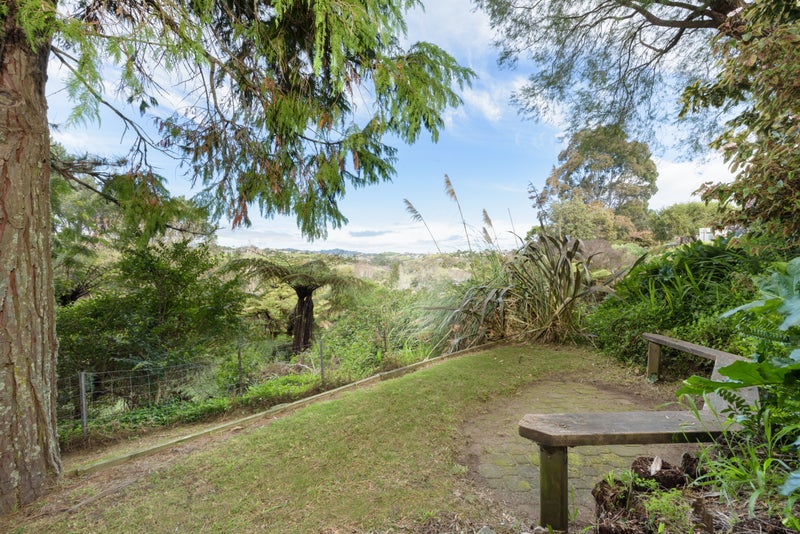 136 Ohauiti Road, Hairini, Tauranga - Carousel 1