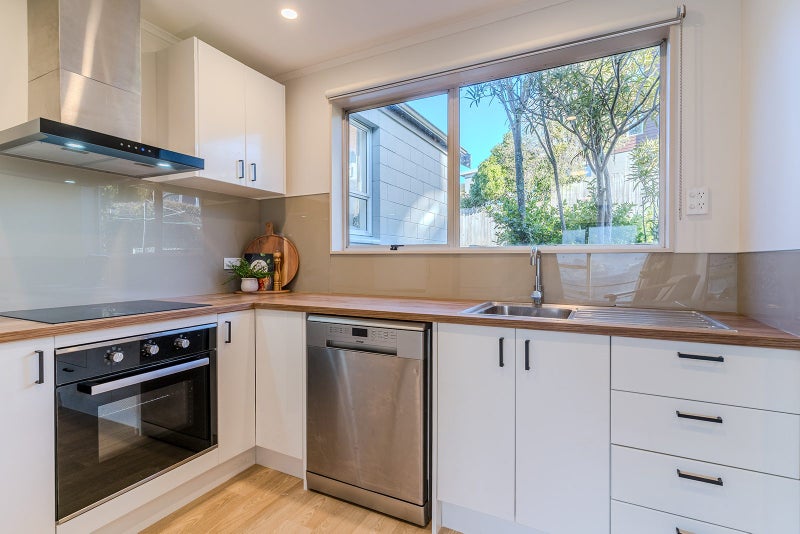 8/84 Warrender Street, North Dunedin, Dunedin - Carousel 1