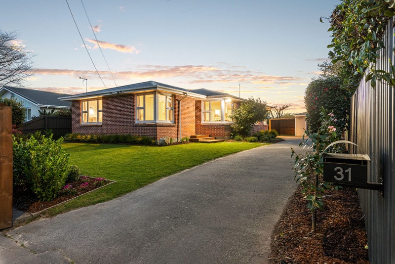 31 Flower Street, Bryndwr, Christchurch - Carousel 2