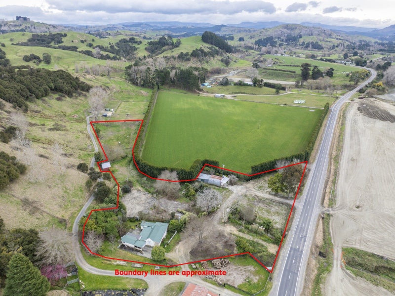 627 Taupo Road, ESKDALE, NAPIER - Carousel 1