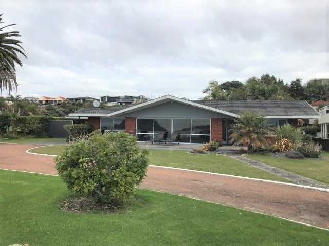 1 Beach Road, Otumoetai, Tauranga - Carousel 1