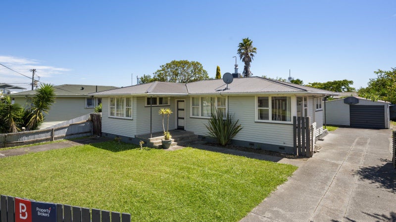 99 Bledisloe Road, Maraenui, Napier - Carousel 1