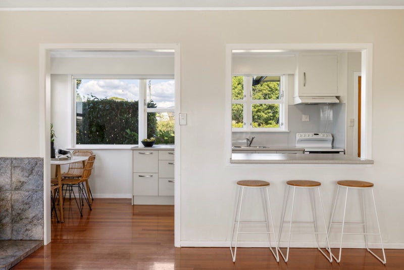 1 Winiata Street, Brookfield, Tauranga - Carousel 2