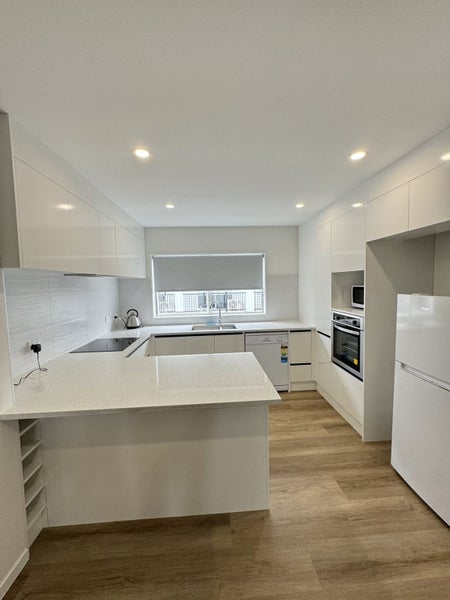 58 Galway Street, Onehunga, Auckland - Carousel 2