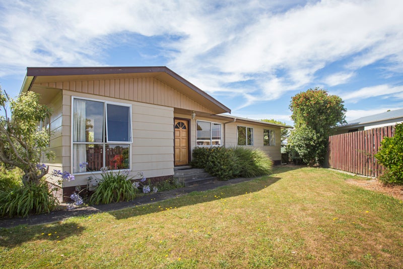 23 Clarke Avenue, Highbury, Palmerston North - Carousel 1