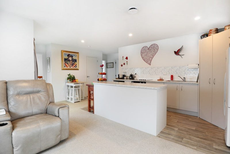 7/11 Kamahi Crescent, Papamoa Beach, Papamoa - Carousel 2