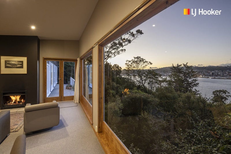 21 Glengyle Street, Vauxhall, Dunedin - Carousel 1