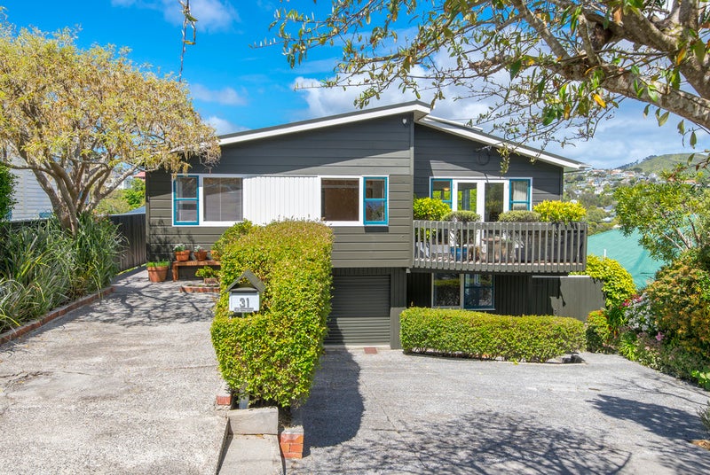 31 Kaihuia Street, Northland, Wellington - Carousel 1