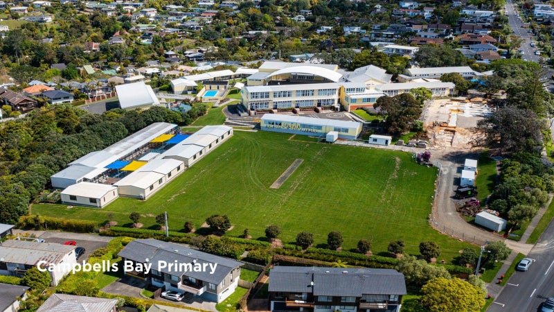 78 Aberdeen Road, Campbells Bay, Auckland - Carousel 8