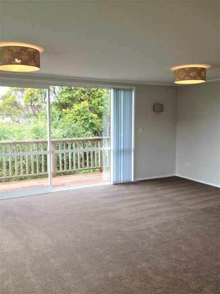 93 Braemar Road, Castor Bay, Auckland - Carousel 2