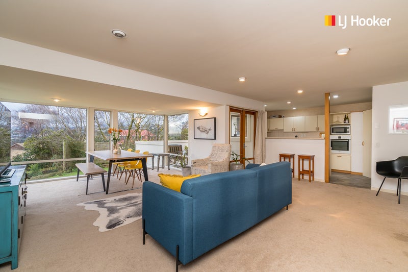 8 Elliffe Place, Shiel Hill, Dunedin - Carousel 2