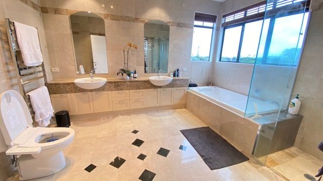 11 Manor Park, Sunnyhills, Auckland - Carousel 20