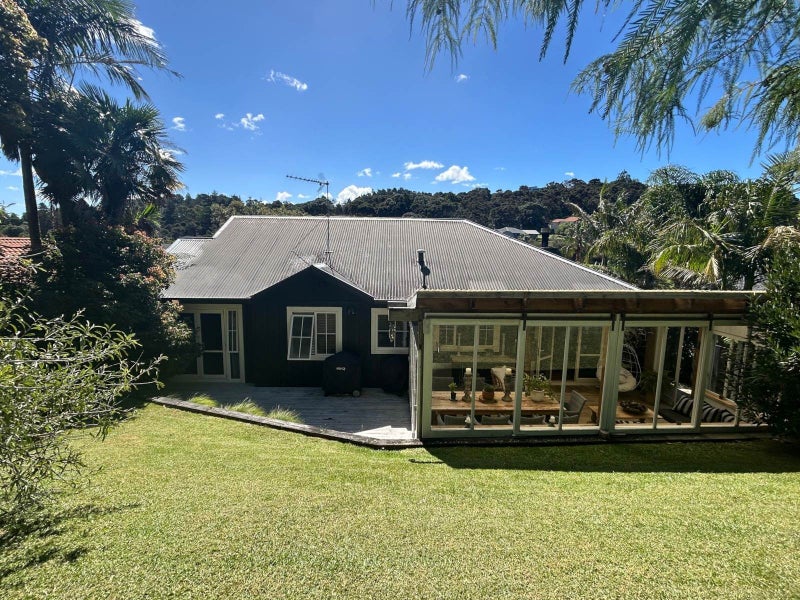 71 Ferry Road, Arkles Bay, Whangaparaoa - Carousel 13