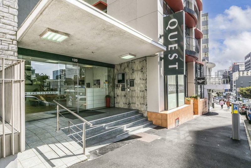 4A/120 The Terrace, Wellington Central, Wellington - Carousel 1