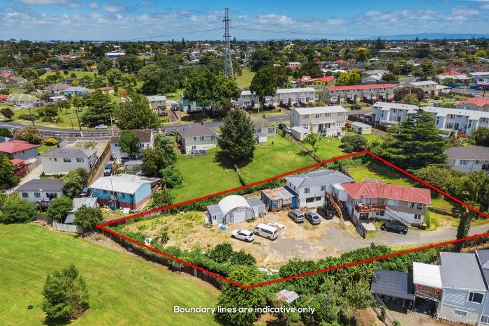 16 Garrett Place, Otara, Auckland - Carousel 1