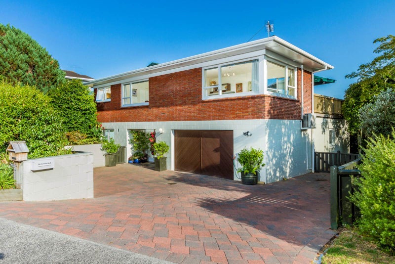34 Galaxy Drive, Mairangi Bay, Auckland - Carousel 1