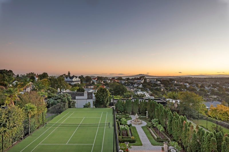 176 Remuera Road, Remuera, Auckland - Carousel 2