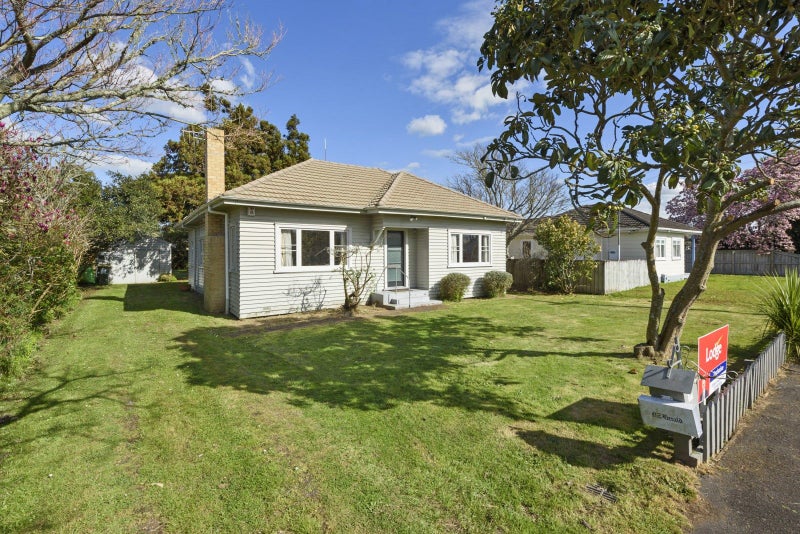 30 Oxford Street, Fairfield, Hamilton - Carousel 1