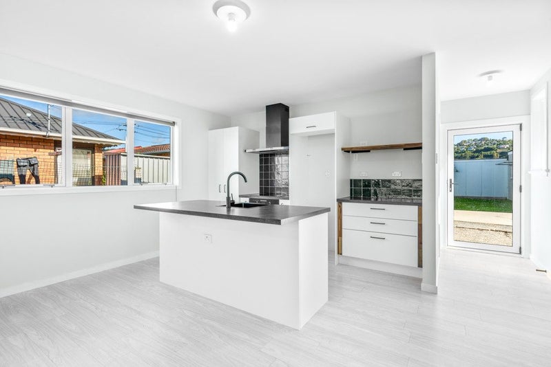 22 Nicholson Street, Forbury, Dunedin - Carousel 2