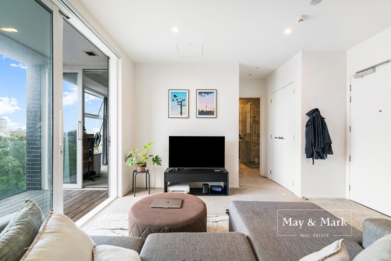 403/246 Khyber Pass Road, Newmarket, Auckland - Carousel 2