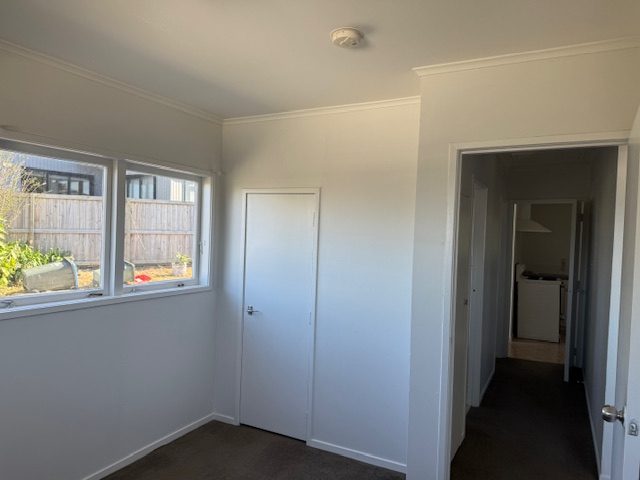 1/60 Strong Street, Saint Johns, Auckland - Carousel 16