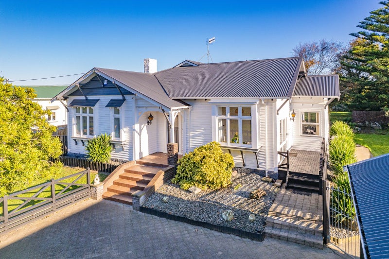 132 Parsons Street, Springvale, Whanganui - Carousel 1
