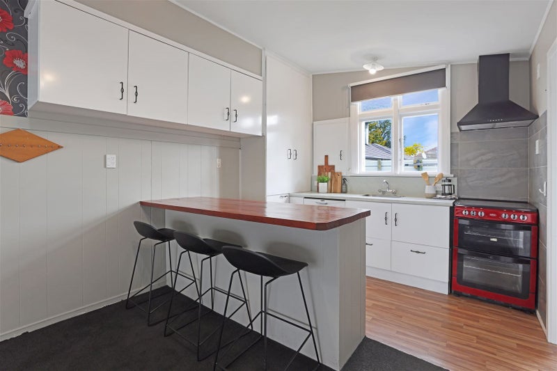2 Melcombe Street, Tinwald, Ashburton - Carousel 2
