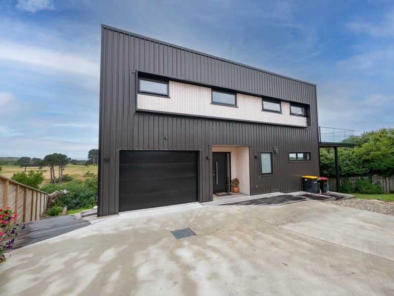 24A Dundonald Street, Tainui, Dunedin - Carousel 2