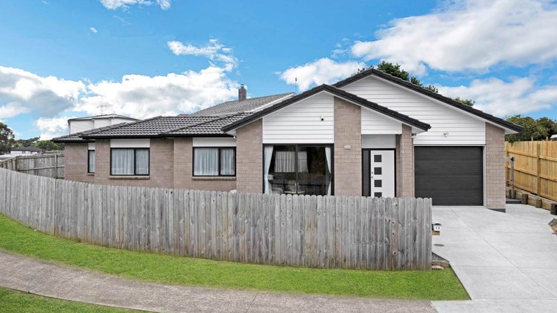 6A Clutha Crescent, Clover Park, Auckland - Carousel 1