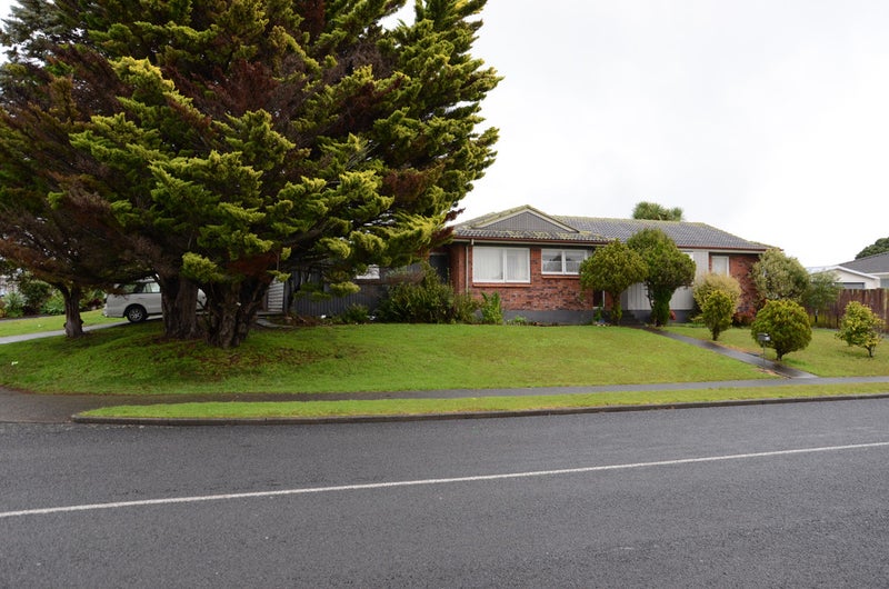 99 Hillside Road, Papatoetoe, Auckland - Carousel 3