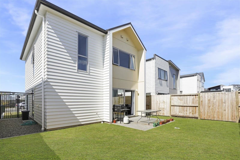 5 Rebekah Crescent, Flagstaff, Hamilton - Carousel 17