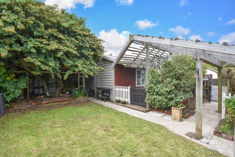 26 Carr Street, North East Valley, Dunedin - Carousel 20