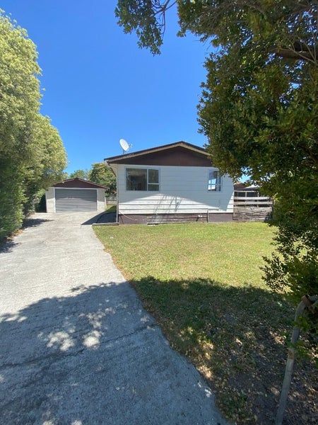 5 Pattie Place, Springlands, Blenheim - Carousel 12