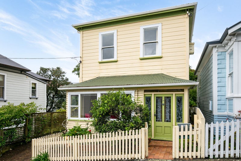 25 Newman Terrace, Thorndon, Wellington - Carousel 1