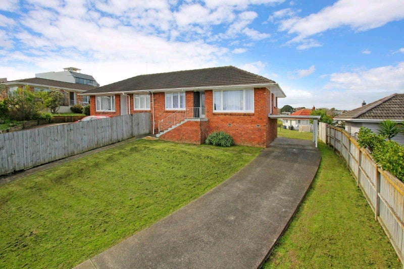1/122 Lake Road, Belmont, Auckland - Carousel 2