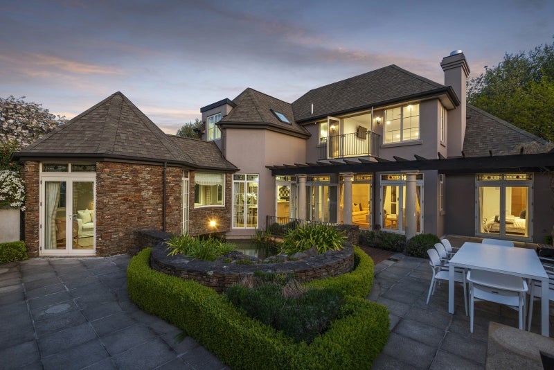 5 Grangewood Lane, Burnside, Christchurch - Carousel 1