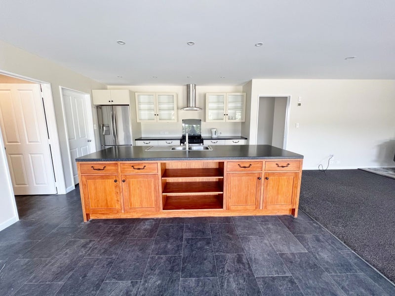 143 Telegraph Road, Christchurch - Carousel 2