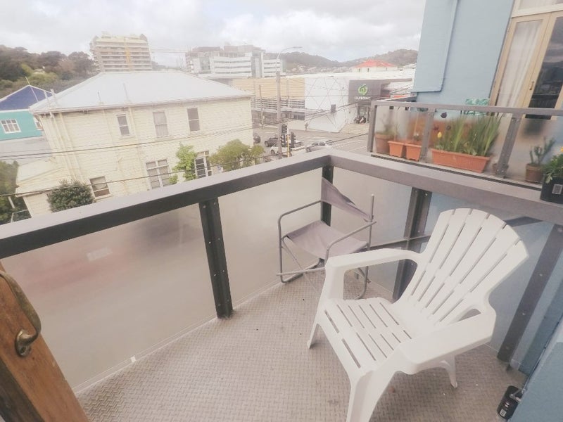10/30 Hanson Street, Mount Cook, Wellington - Carousel 15