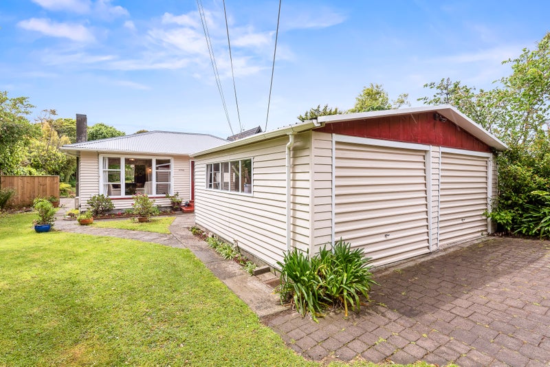 80 Matatua Road, Raumati Beach, Paraparaumu - Carousel 2
