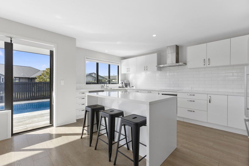 2 Pimelea Street, Papamoa Beach, Papamoa - Carousel 2