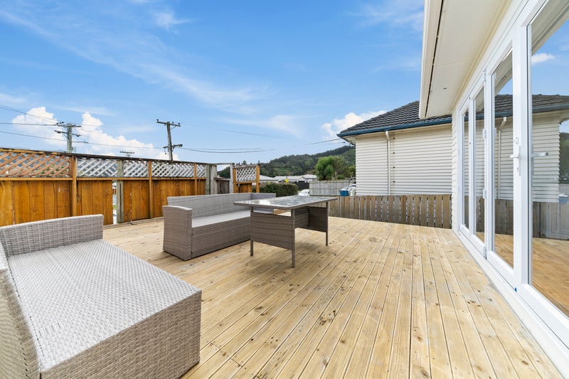 36 Ruthven Road, Wainuiomata, Lower Hutt - Carousel 21