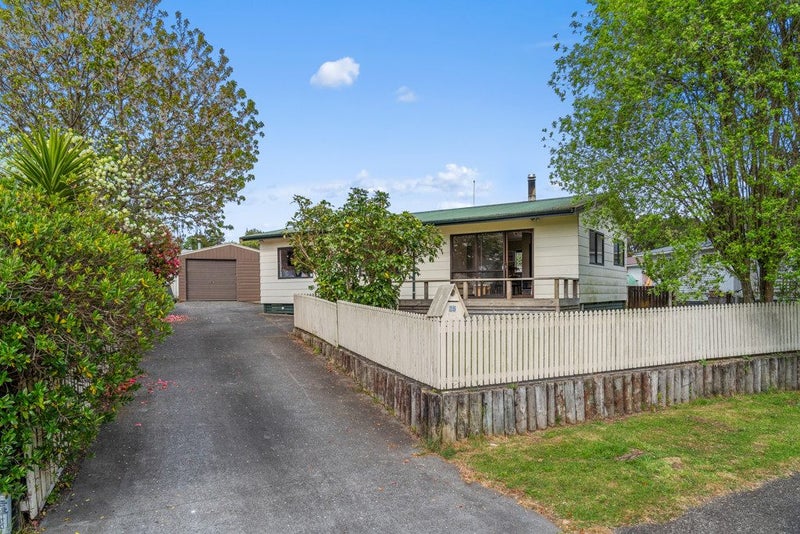 25 Landscape Drive, Ngongotaha, Rotorua - Carousel 1