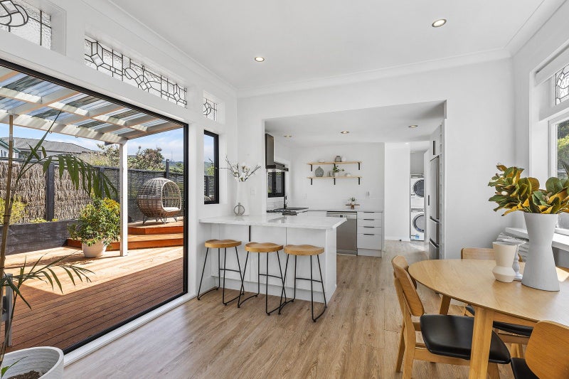 10 Tarawera Road, Johnsonville, Wellington - Carousel 2