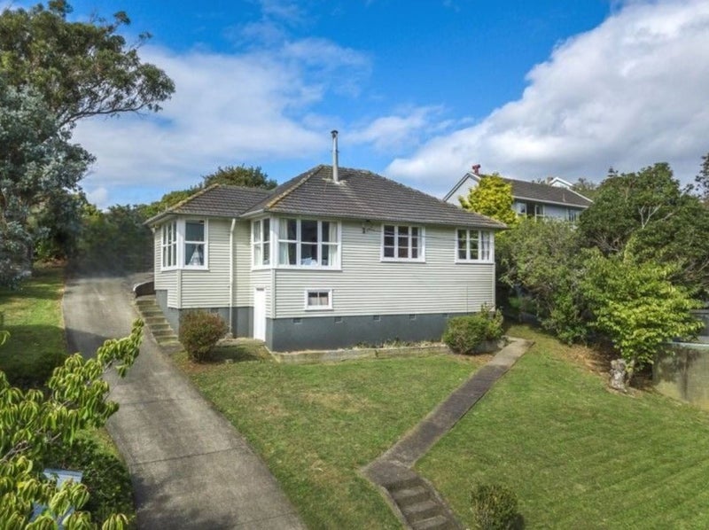 15 Martin Street, Ranui, Porirua - Carousel 1