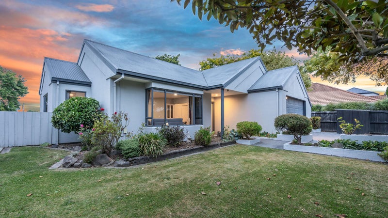 21 Thornwood Place, Redwood, Christchurch - Carousel 2
