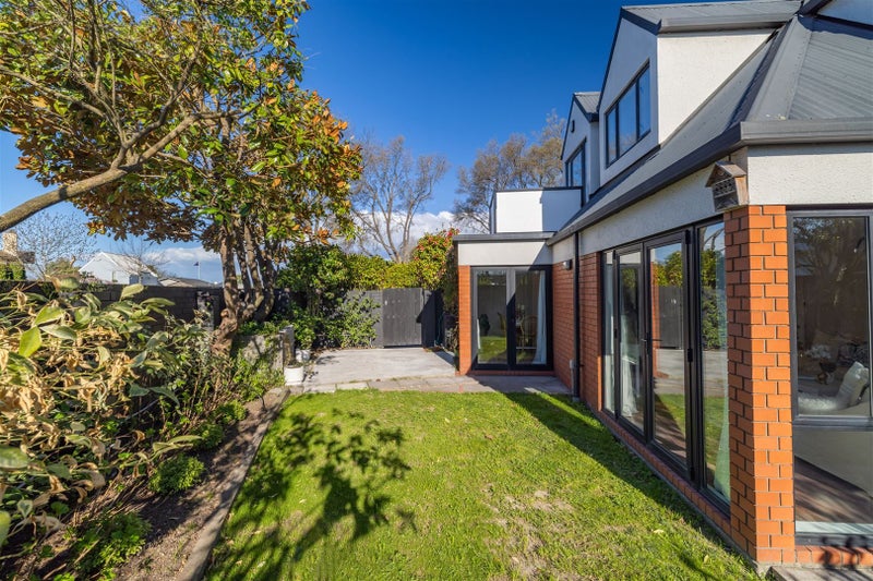 2/57 Wairakei Road, Bryndwr, Christchurch - Carousel 2