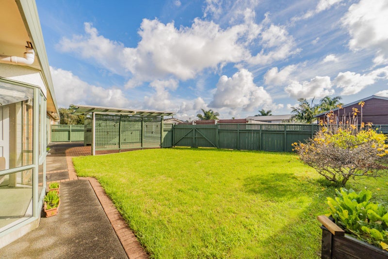 17D Highbury Street, Avondale, Auckland - Carousel 2