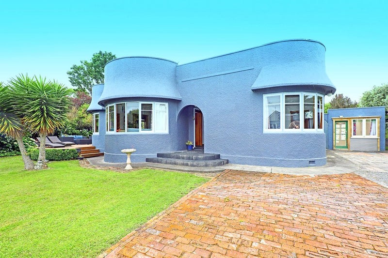 18 Saint Marys Road, Waipukurau - Carousel 14