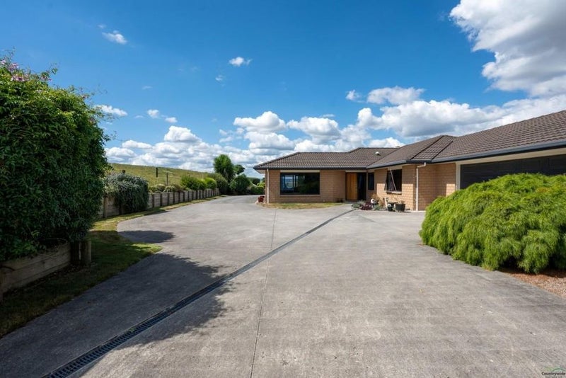 28 Taumangi Road, Tirau - Carousel 22