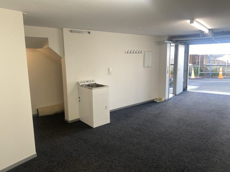 32/21 Hunters Park Drive, Three Kings, Auckland - Carousel 25